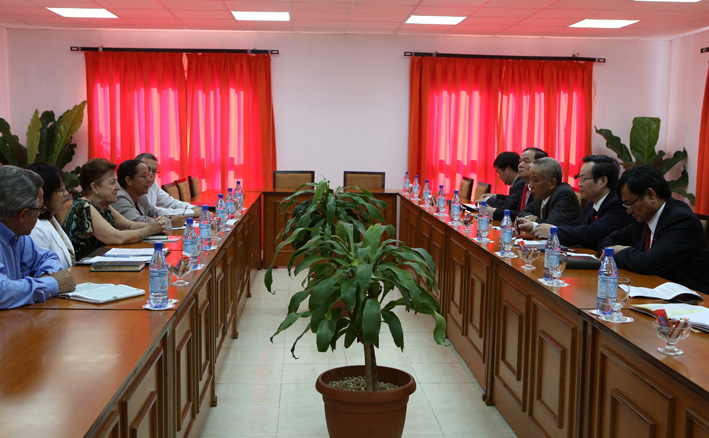 ກຳມາທິການການເງິນງົບປະມານສະພາແຫ່ງຊາດຫວຽດນາມ ຢ້ຽມຢາມ ກຸຍບາ